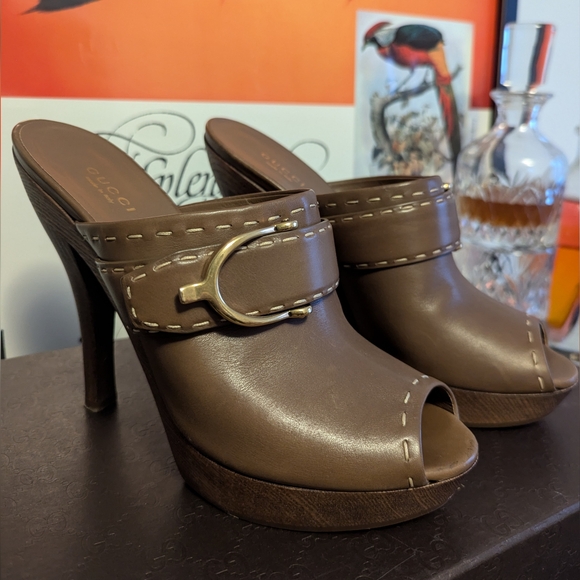 Gucci - Size 8 - Horse Bit Peep Toe Clog - Full inclusion - Picture 1 of 13